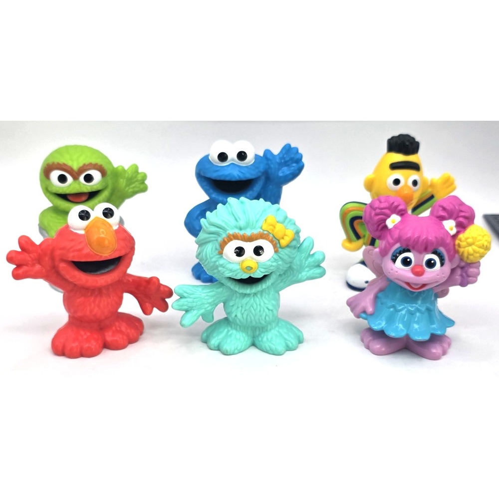 Hasbro Sesame Street Workshop Figures Oscar Bert Elmo Abby Bert Ernie Lot of 6